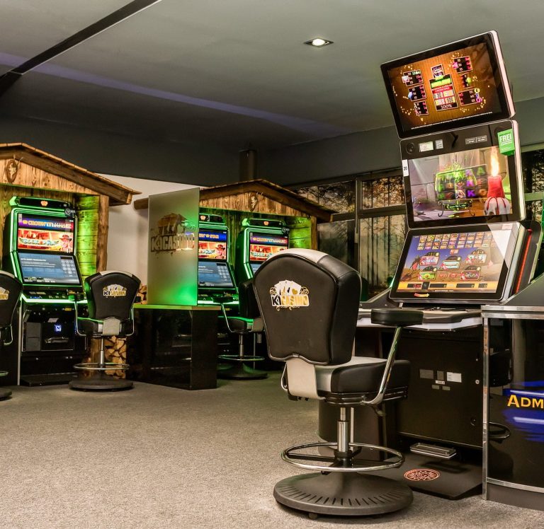 K1 Casino von Innen, München, Bayern, Spielhalle, Spielothek